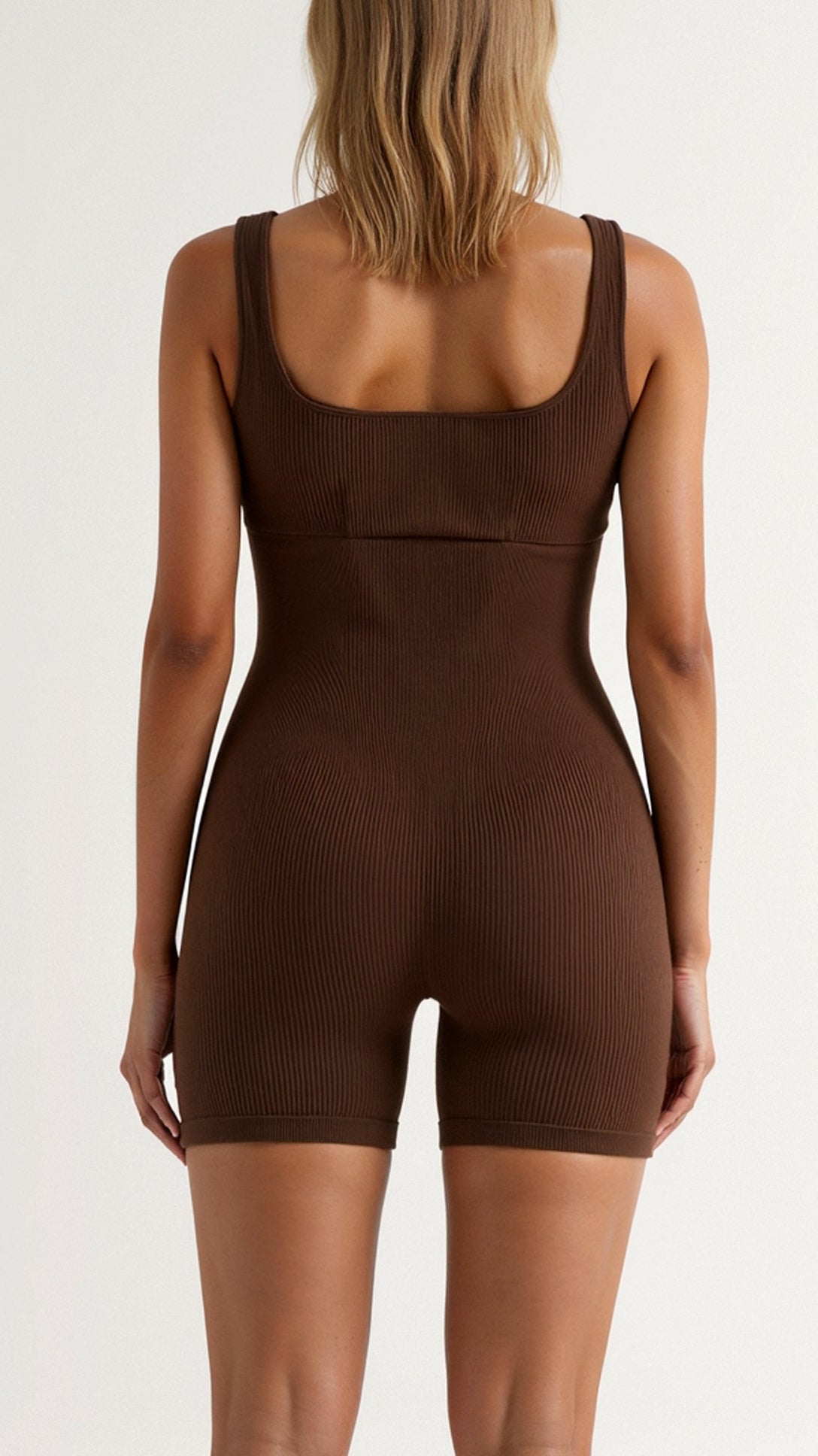 Body short côtelé à encolure carrée
