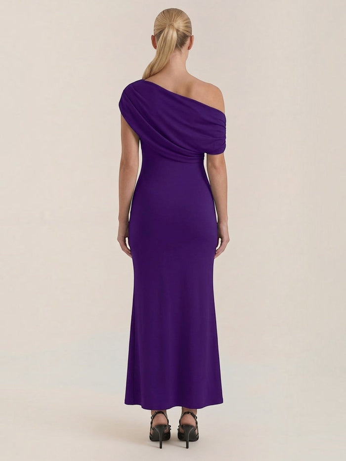 Candice Robe Longue Asymétrique Épaules Dénudées