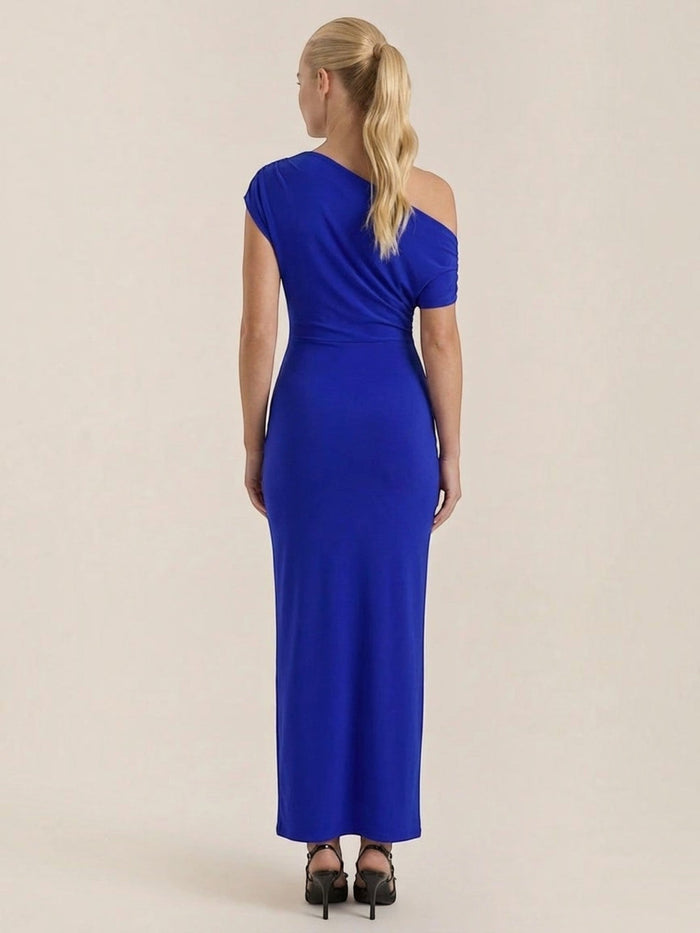 Candice Robe Longue Asymétrique Épaules Dénudées
