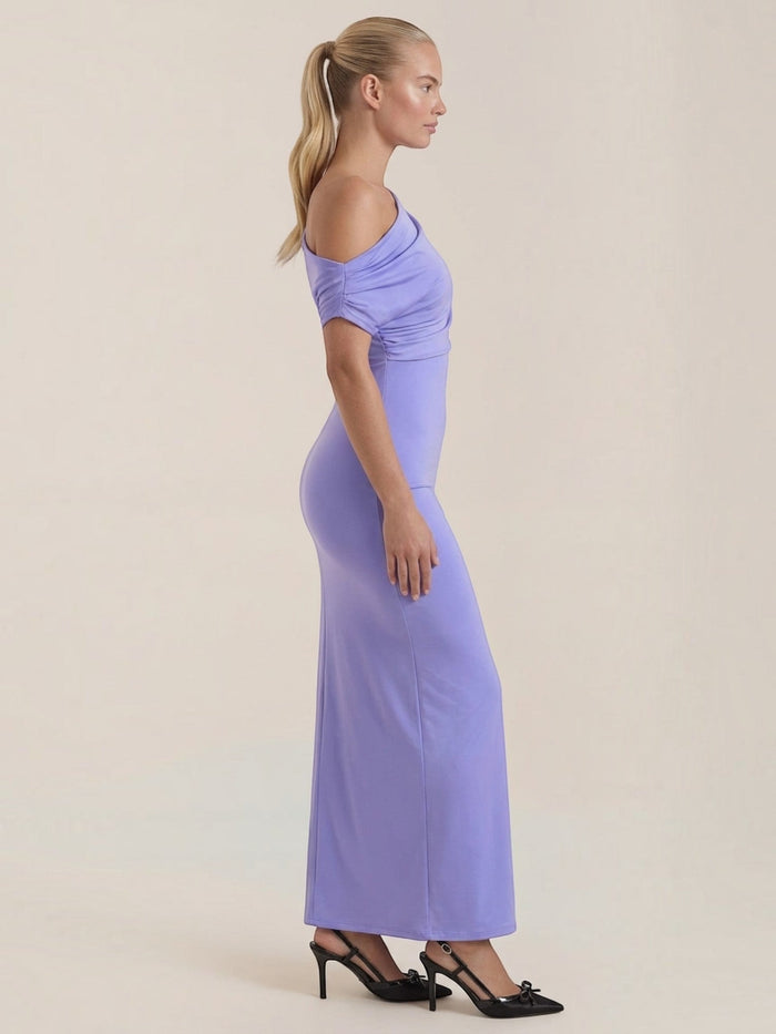 Candice Robe Longue Asymétrique Épaules Dénudées