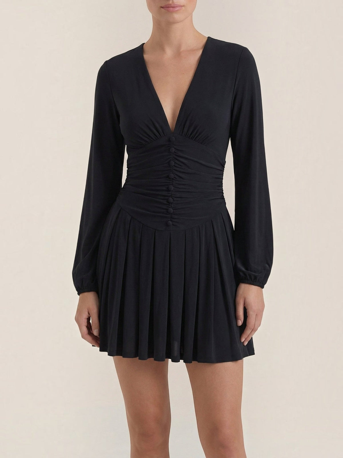 Tricia Robe Courte Décolleté En V