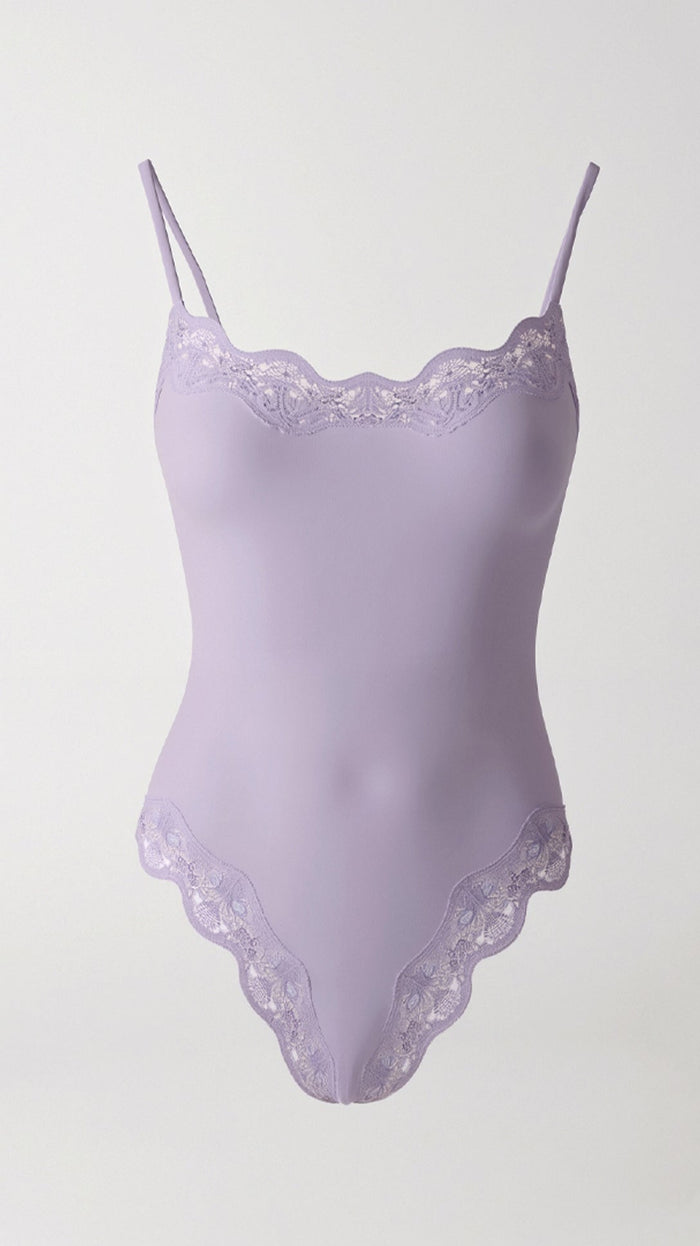 Body string en dentelle sans couture