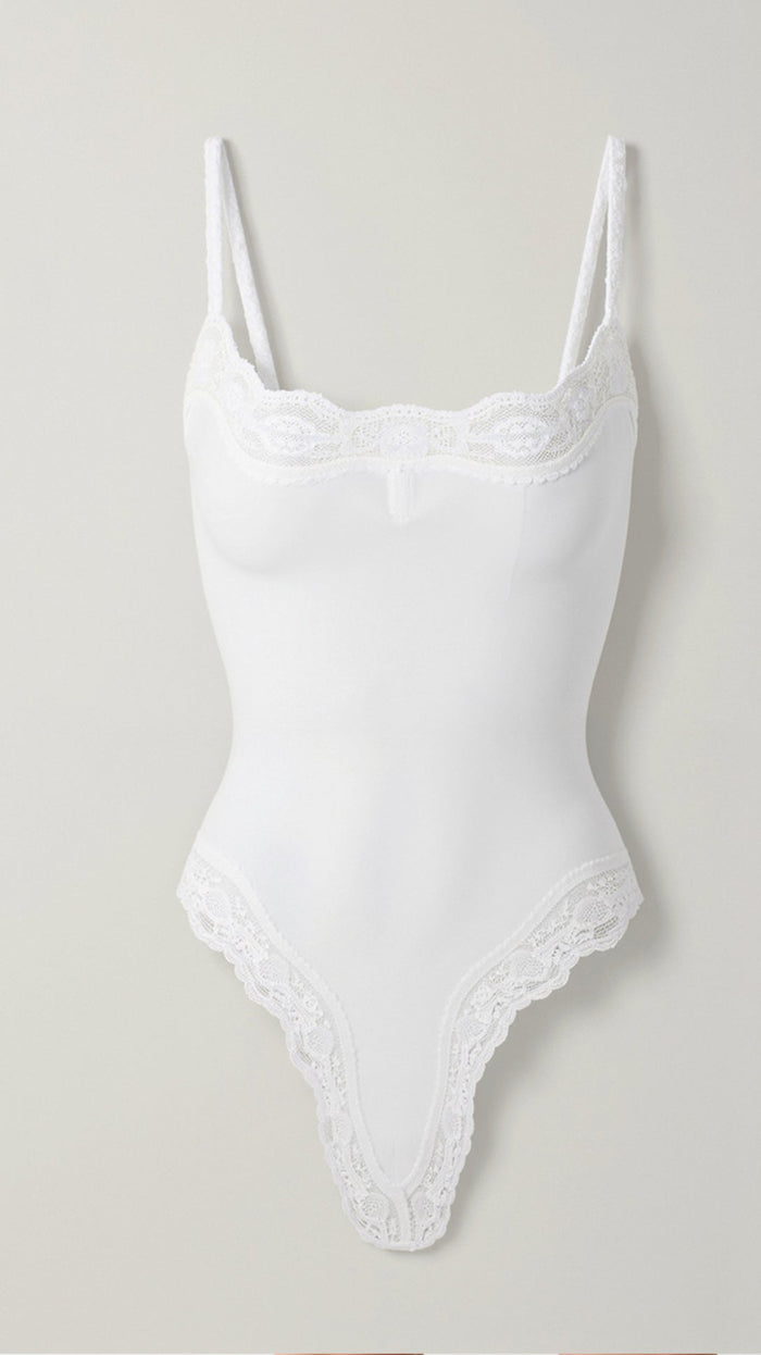 Body string en dentelle sans couture