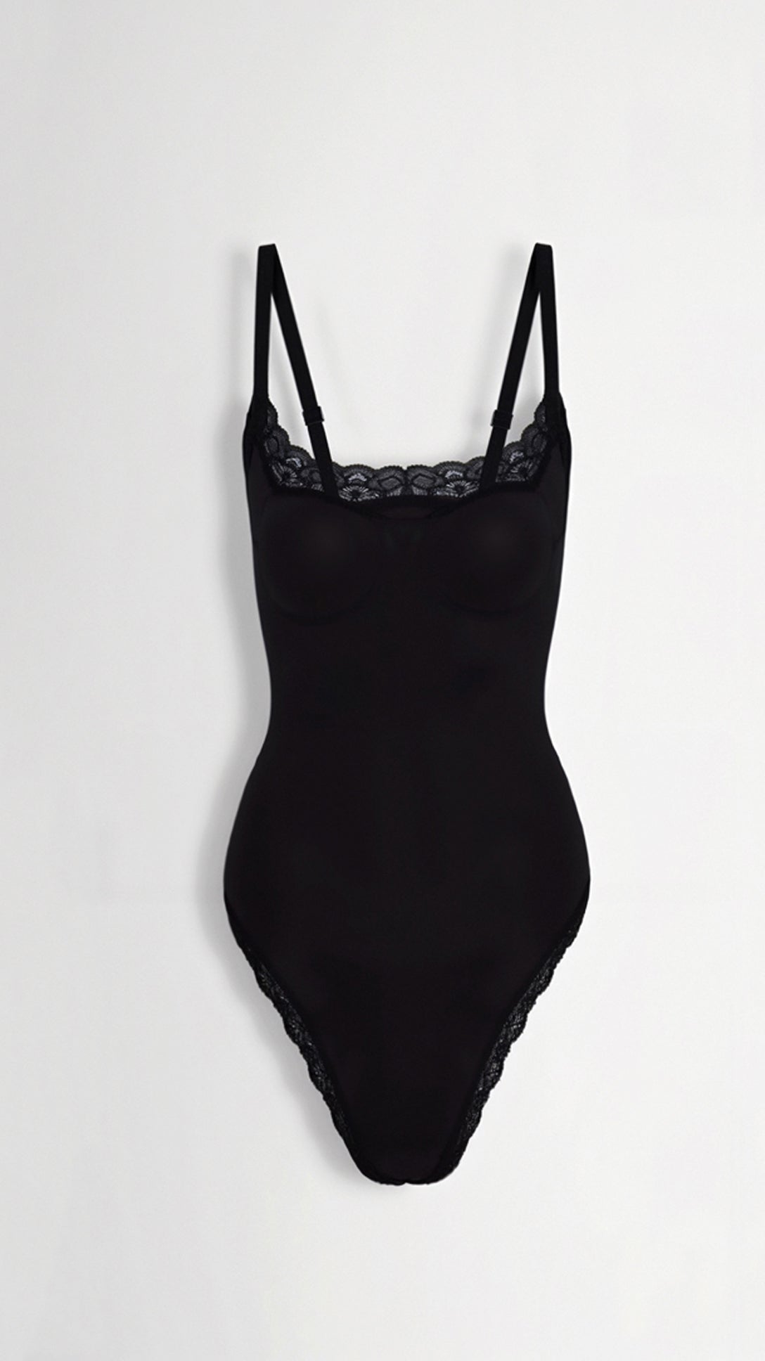Body string en dentelle sans couture
