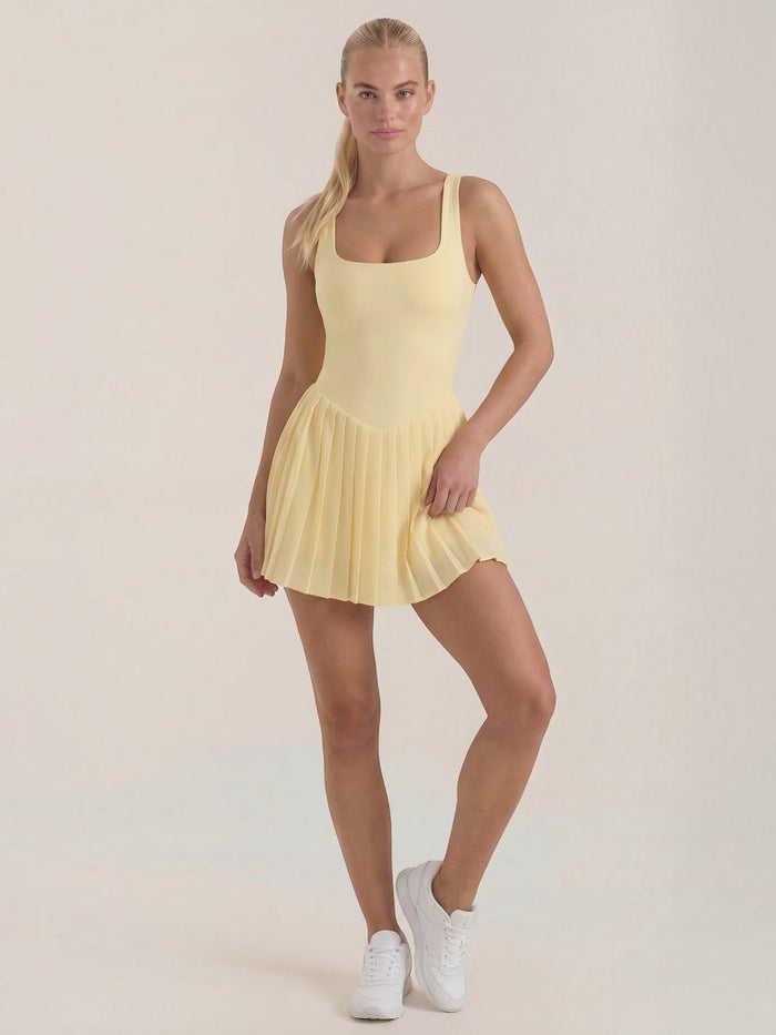 Deirdre Robe Plissée Courte