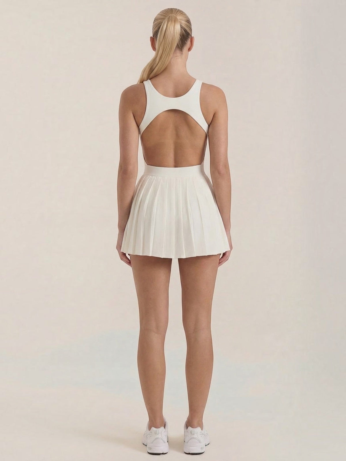 Deirdre Robe Plissée Courte