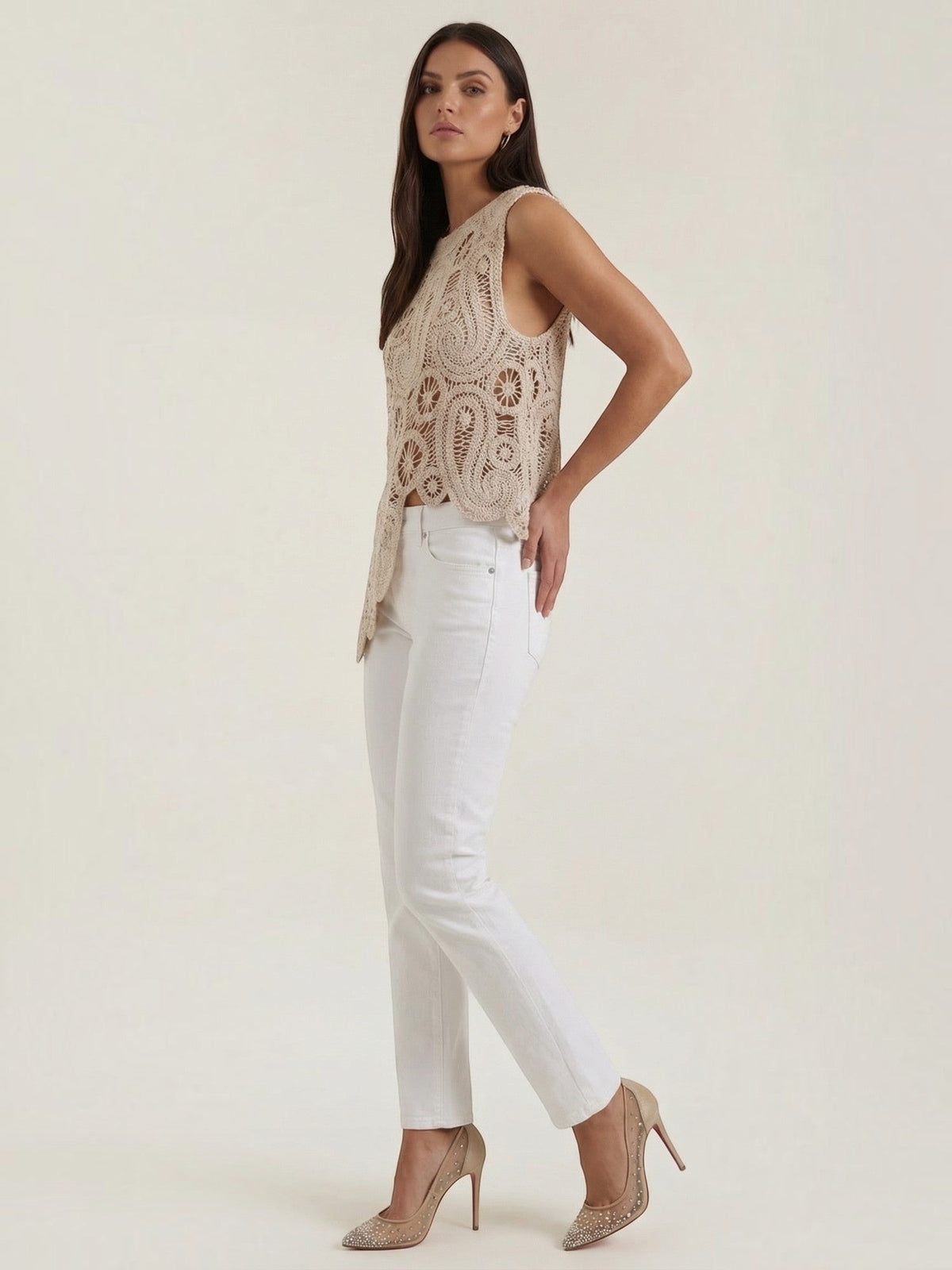 Delia Top En Dentelle Asymétrique