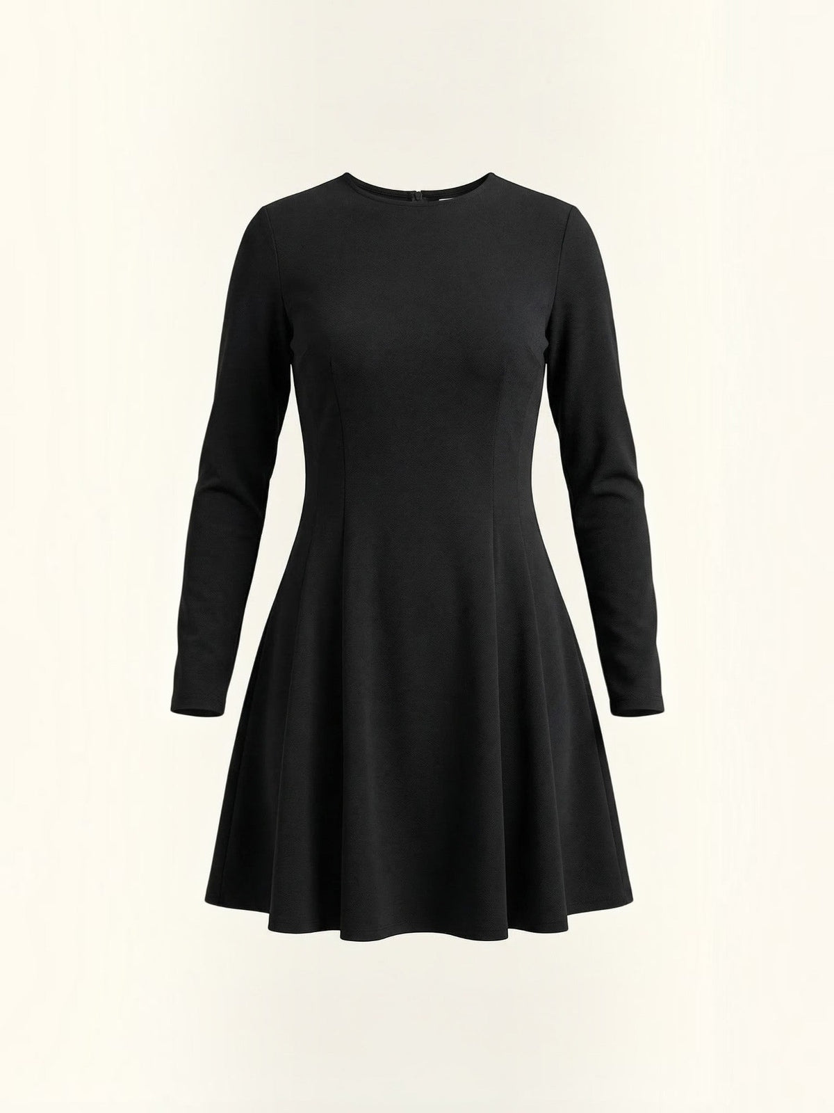 Ebony Robe Courte Cintrée À Manches Longues