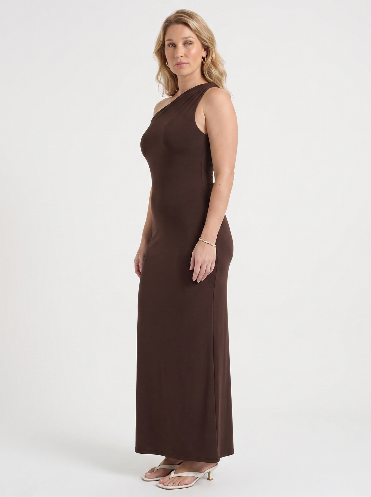 Enid Robe Longue Asymétrique À Épaule Unique