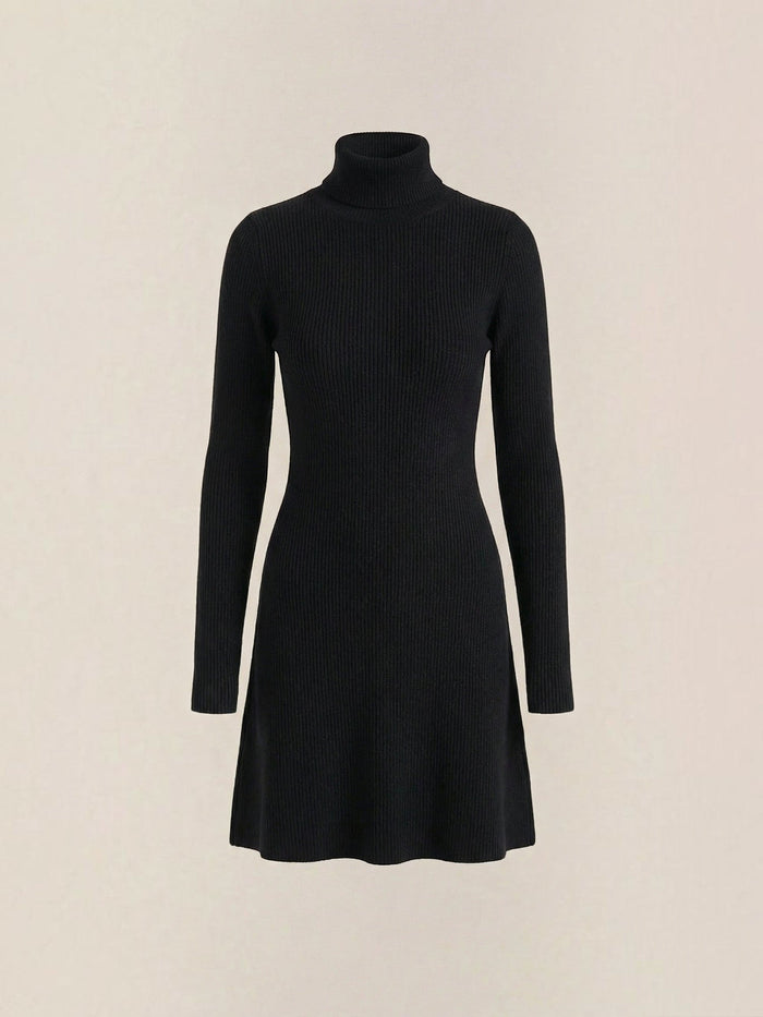 Geneva Robe Pull Courte À Col Roulé