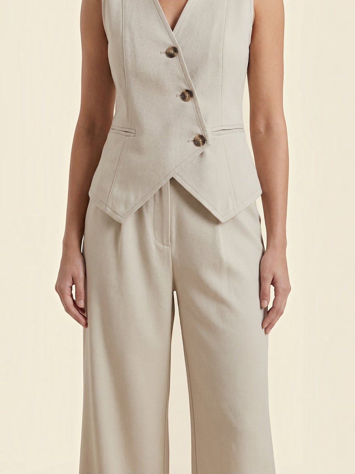 Ginger Ensemble Tailleur Avec Gilet Cintré Et Pantalon