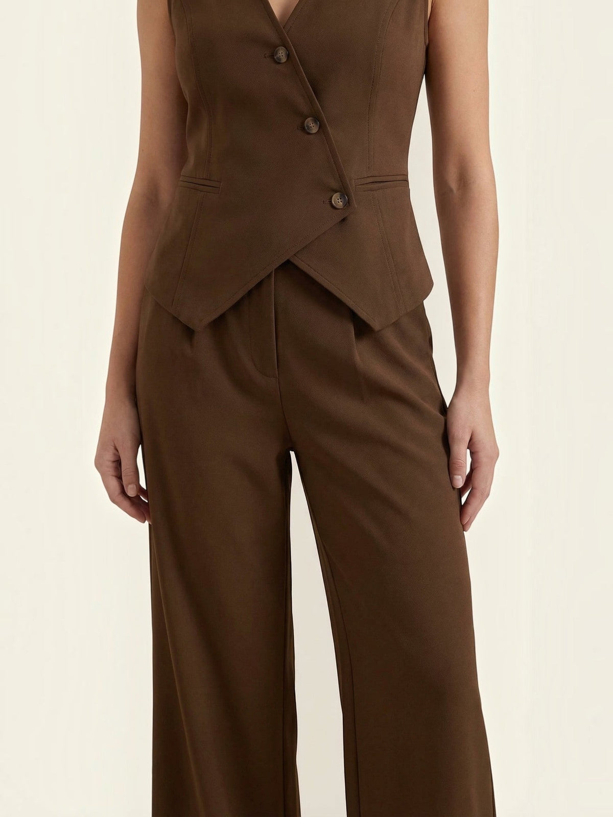 Ginger Ensemble Tailleur Avec Gilet Cintré Et Pantalon
