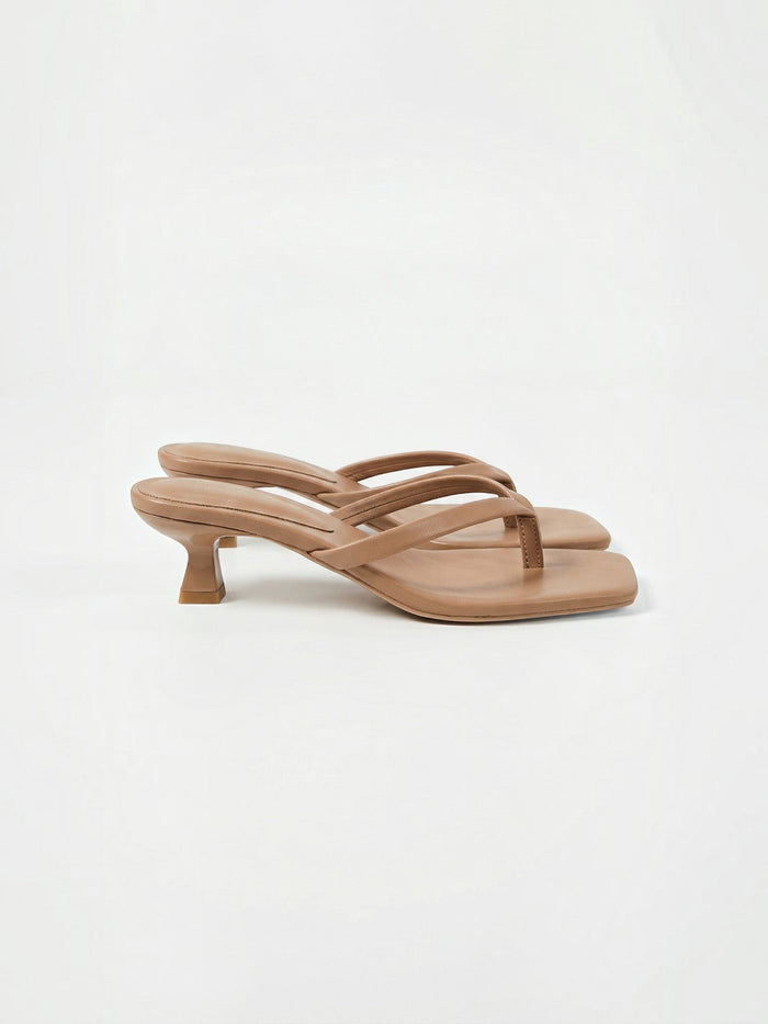 Jessica Sandale Kitten Heel