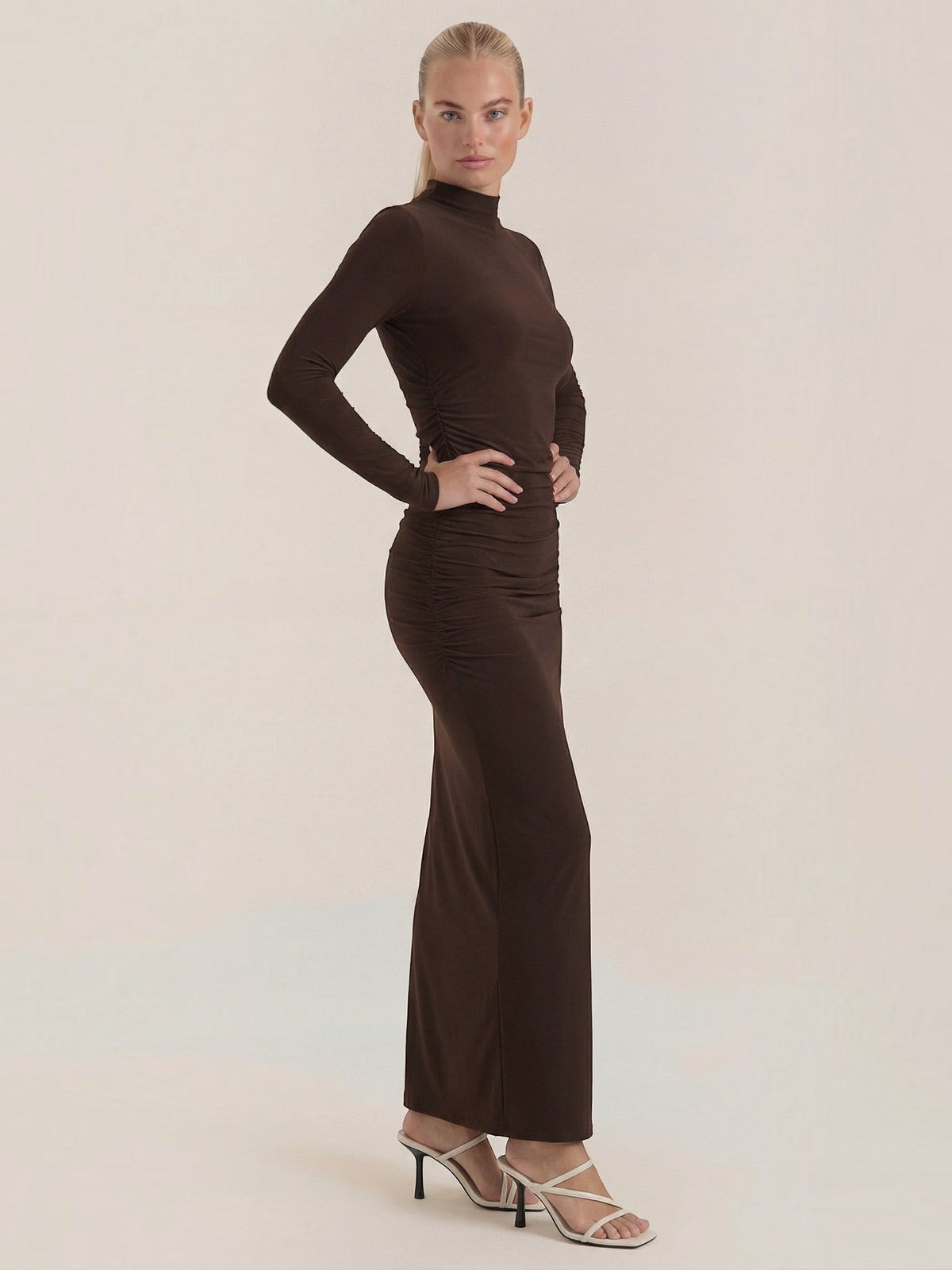 Krista Robe Longue À Col Roulé