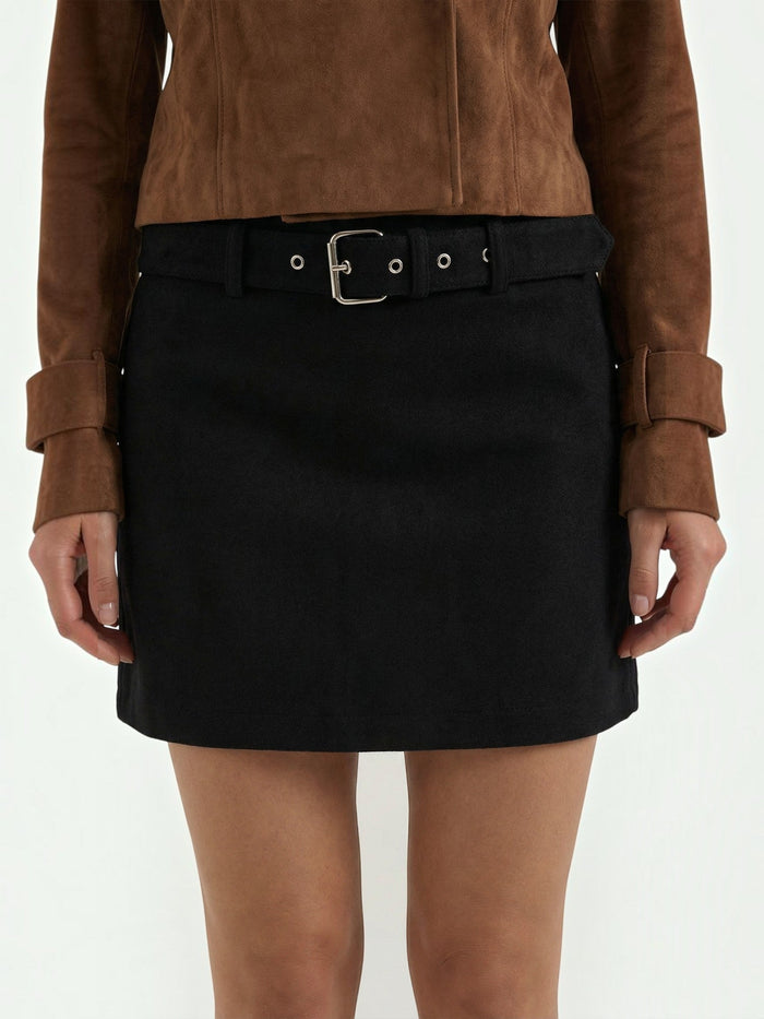 Lily Jupe Courte Avec Ceinture