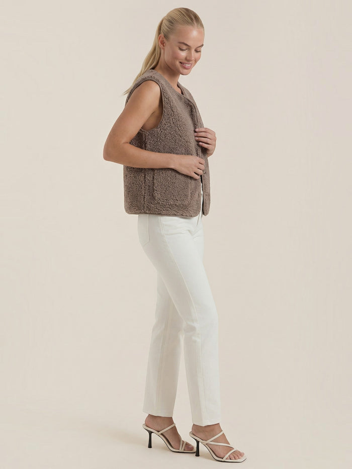 Myra Veste En Teddy Douillet