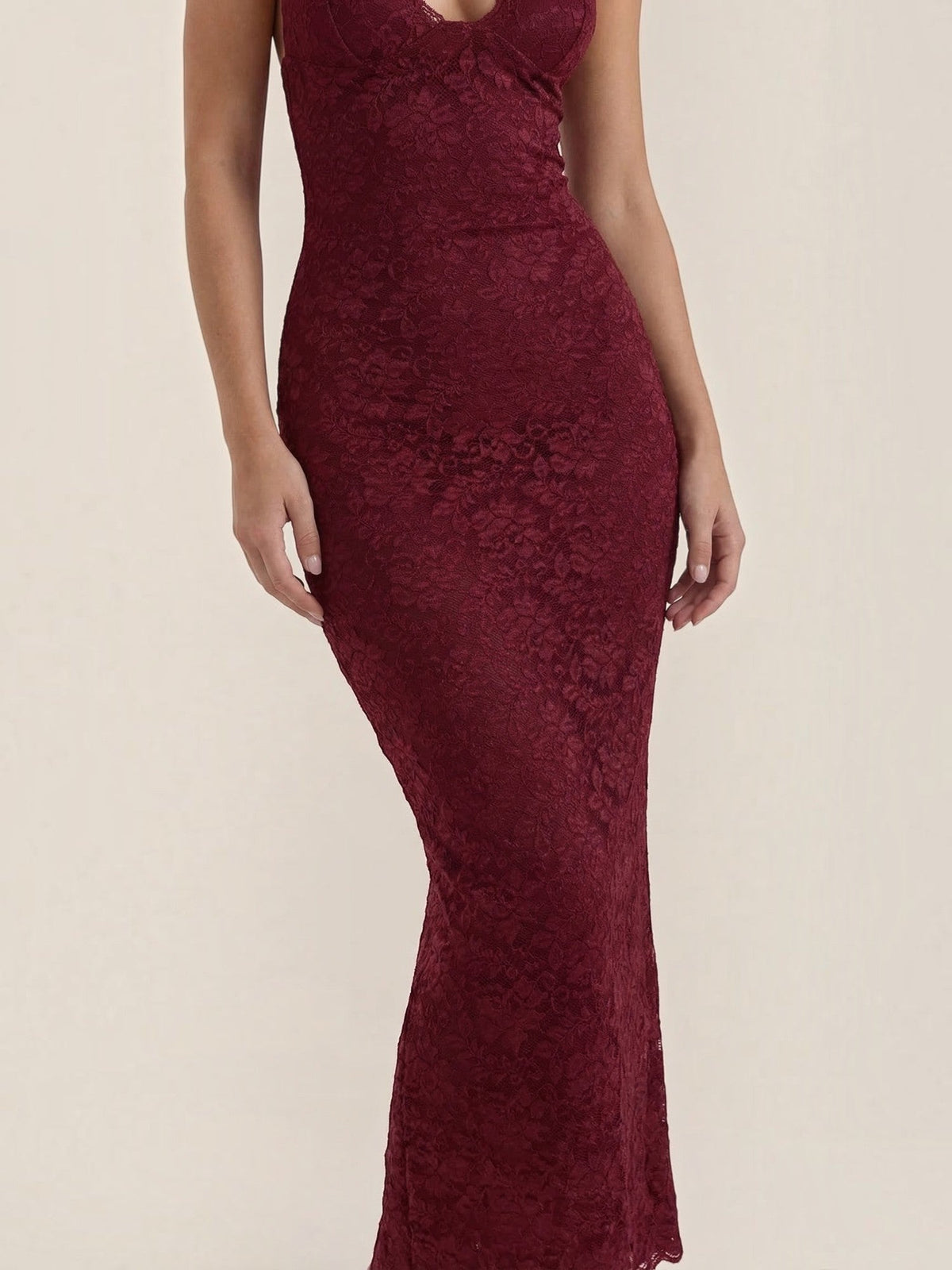 Roxanne Robe Longue En Dentelle À Dos Nu