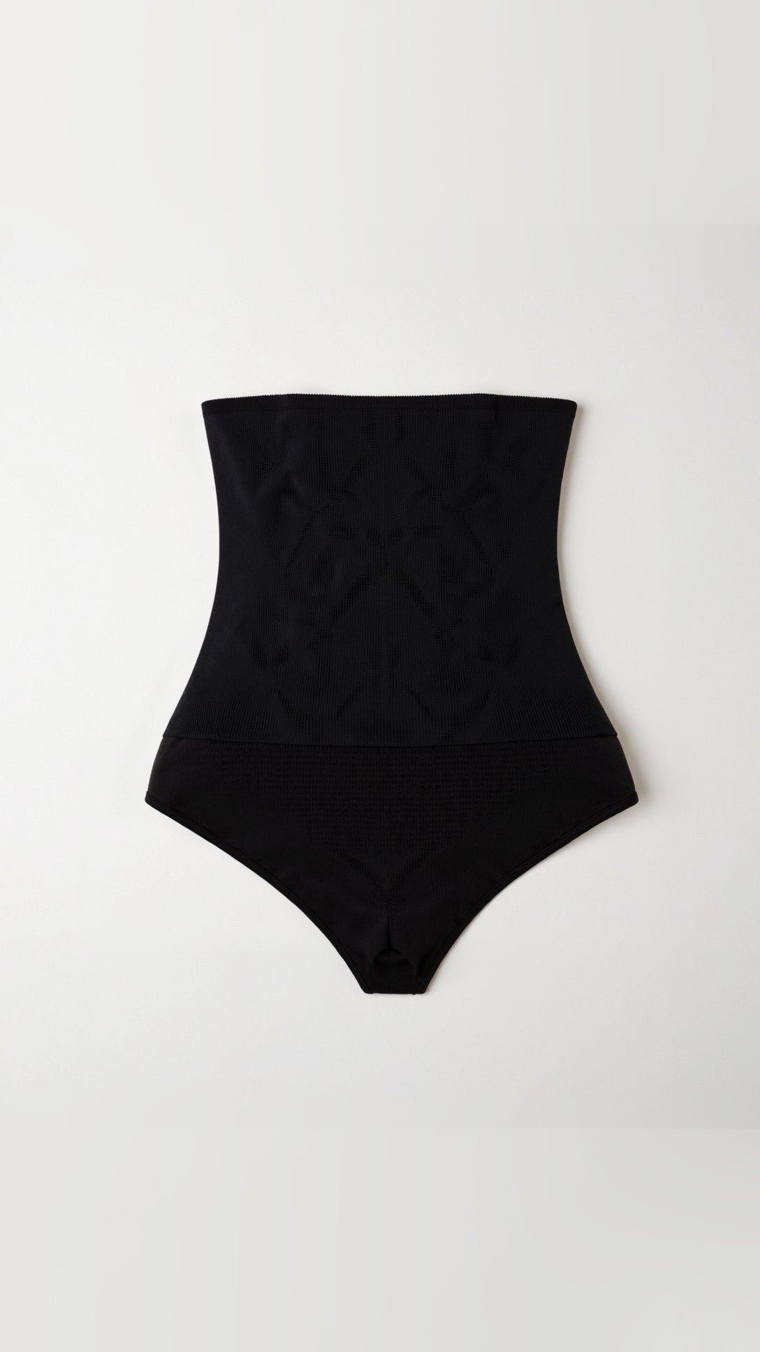 String taille haute