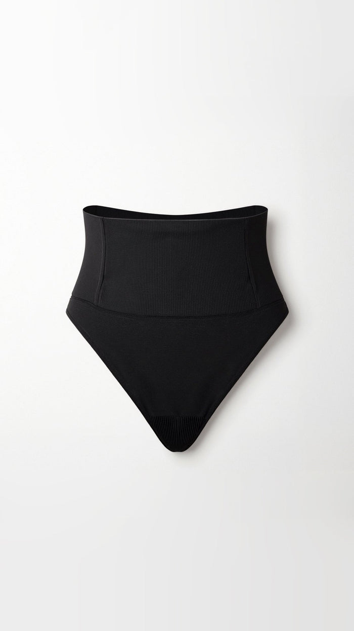String taille mi-haute invisible