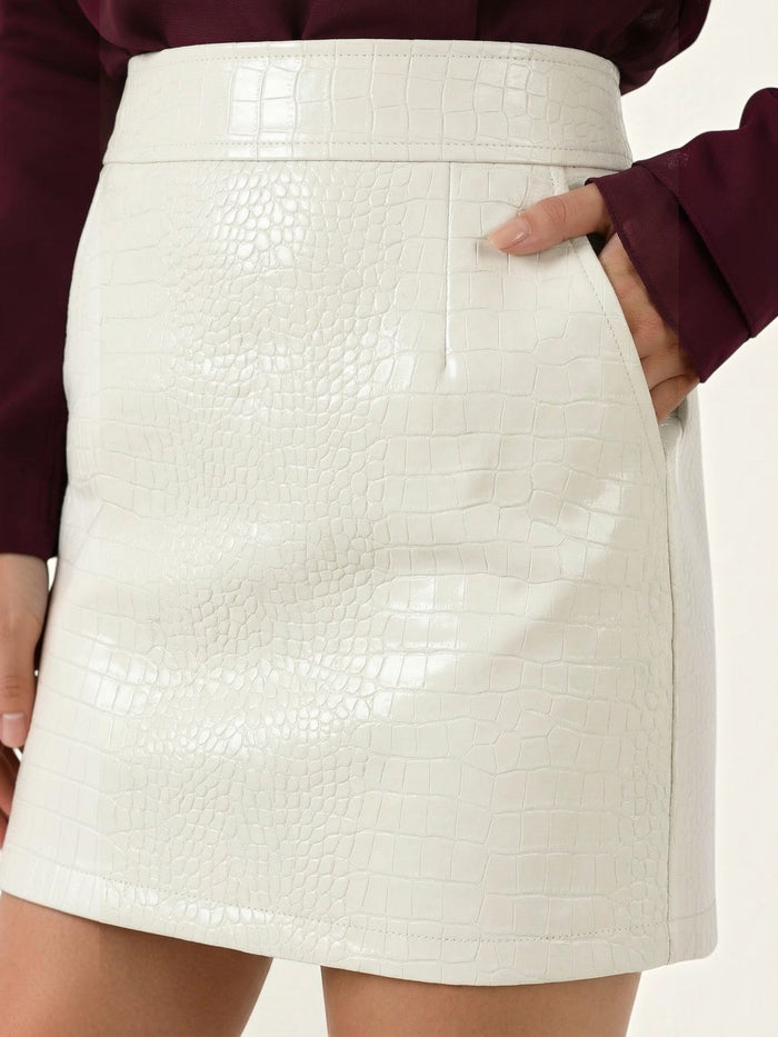 Sue Jupe Courte Effet Croco